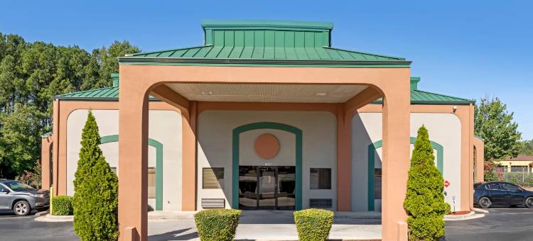 斯托克布里奇亚特兰大南 I-75 凯艺套房酒店(Quality Inn & Suites Stockbridge Atlanta South I-75)图片