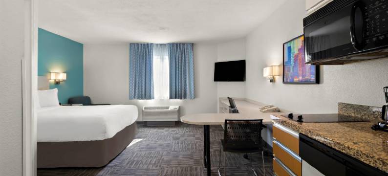 奥兰多阿尔塔蒙特斯普林斯梅恩斯泰套房酒店(MainStay Suites Orlando Altamonte Springs)图片