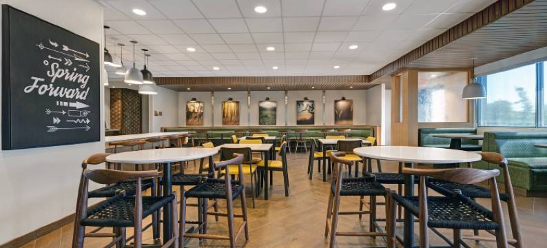 万枫酒店及套房丹佛机场盖特威园区(Fairfield Inn & Suites Denver Airport at Gateway Park)图片