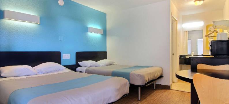 卡尔斯巴德6号汽车旅馆(Motel 6 Carlsbad, NM)图片