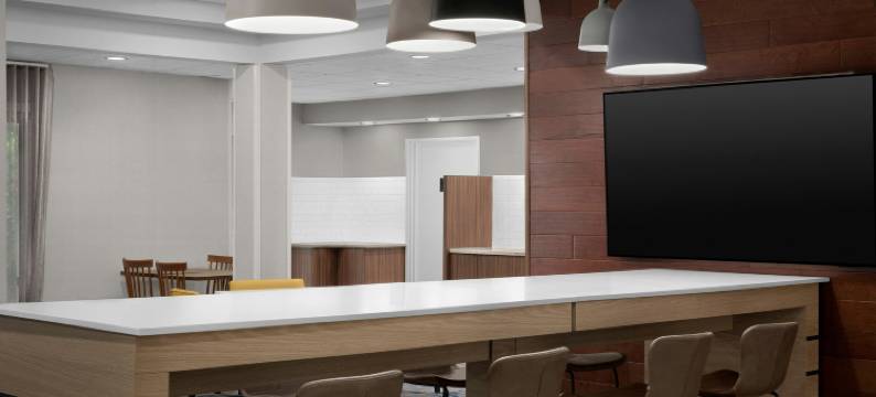 恩波里亚I-95万枫酒店及套房(Fairfield Inn & Suites Emporia I-95)图片