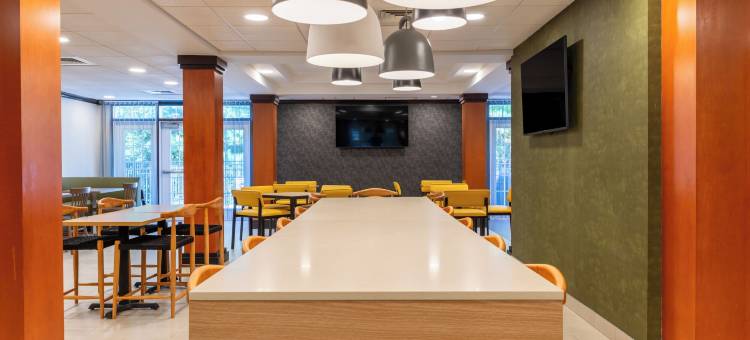 胡克西特万枫套房酒店(Fairfield Inn & Suites Hooksett)图片