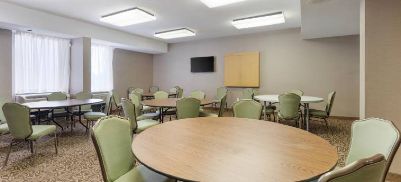 凯富酒店(Comfort Inn Ebensburg)图片