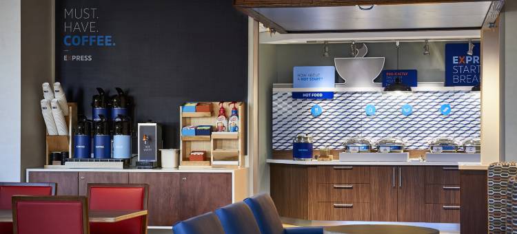 塔拉哈西大学中心洲际智选假日酒店(Holiday Inn Express TALLAHASSEE-UNIVERSITY CENTRAL by IHG)图片