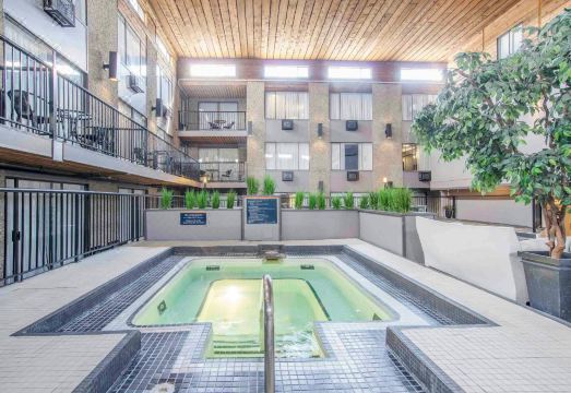 Sandman Hotel & Suites Kelowna Hotel Overview