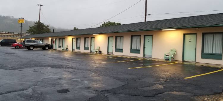 快速停车汽车旅馆和市场(Quick Stop Motel)图片