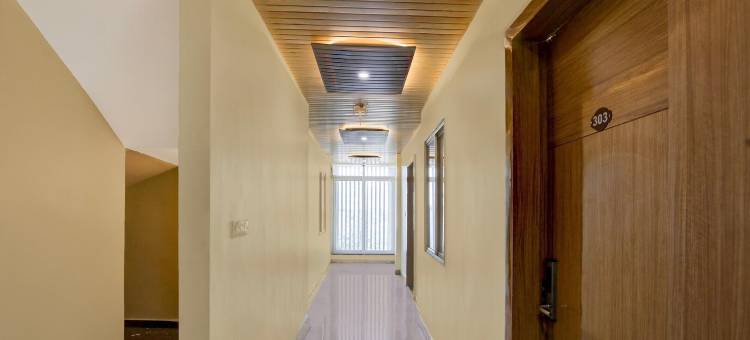 超级联排别墅 马哈姆里提温贾伊门(Super Townhouse Mahamrityunjay Dwar Ujjain Formerly Hotel Prakash)图片