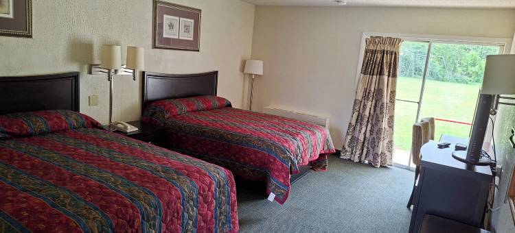 斯汤顿VA家乡旅馆，靠近11号公路(Hometown Inn Staunton VA near Hwy 11)图片