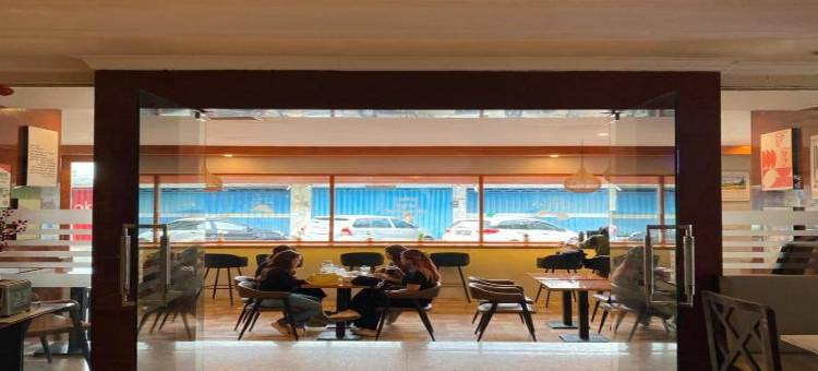 任沫迪波内戈罗WH 88酒店(Hotel 88 Jember by WH)图片