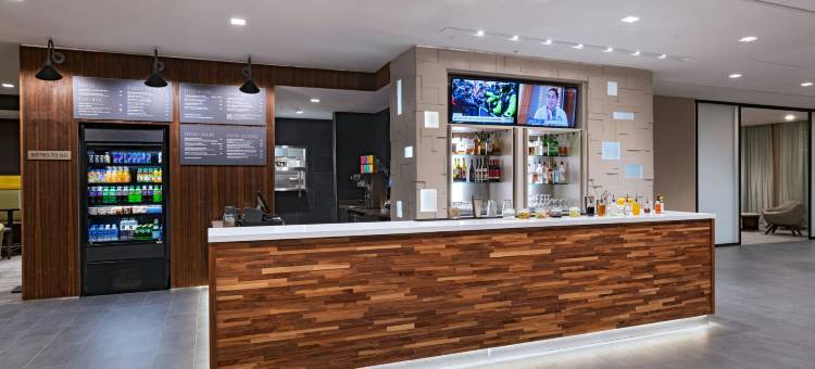 达拉斯大草原城万怡酒店(Courtyard Dallas Grand Prairie)图片