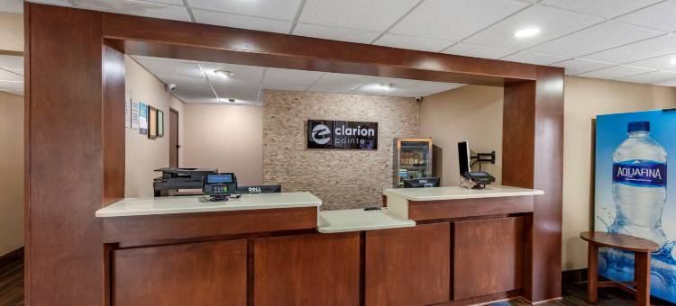 拉辛-芒特普莱森特凯隆波因特酒店(Clarion Pointe Racine - Mount Pleasant)图片