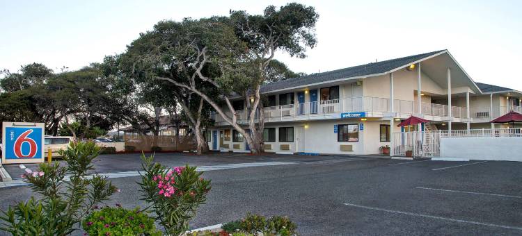 蒙特利北弗里蒙特街6号汽车旅馆(Motel 6 Monterey, CA)图片