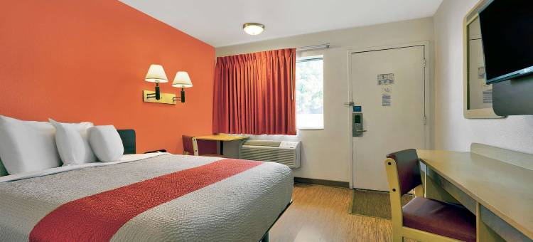 新墨西哥阿拉莫戈多 6 号汽车旅馆(Alamogordo, NM)图片