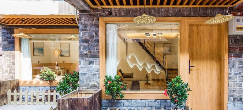 凤凰古城民宿(北边街分店)图片