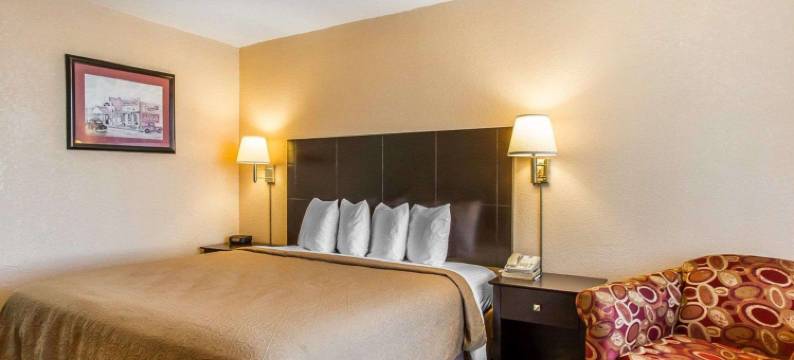 大学附近阿达品质酒店(Quality Inn Ada near University)图片