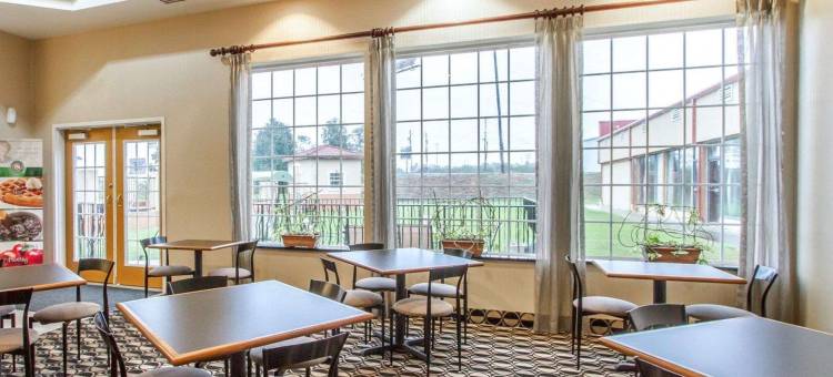 格林维尔I-65凯艺套房酒店(Quality Inn & Suites Greenville I-65)图片