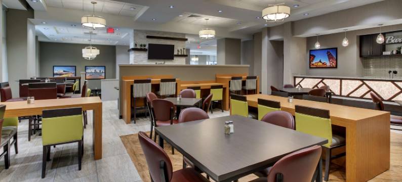 密尔沃基市中心德鲁里广场酒店(Drury Plaza Hotel Milwaukee Downtown)图片