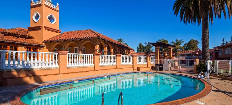 SFO 机场酒店 埃尔兰乔贝斯威斯特精选酒店(SFO El Rancho Inn, SureStay Collection by Best Western)图片