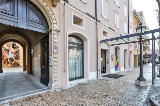 精品米兰皇宫贝斯特韦斯特精品酒店