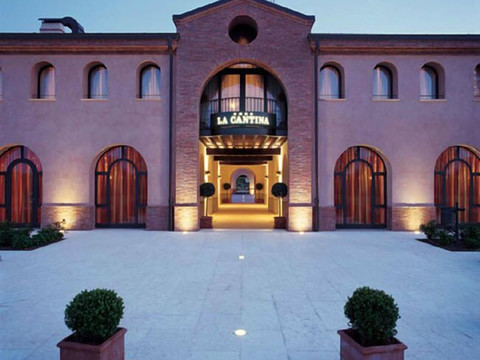 坎地纳住宅酒店