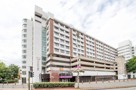 伦敦泰晤士河畔京士顿普瑞米尔客栈(Premier Inn London Kingston Upon Thames)