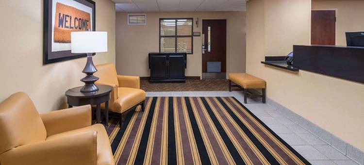 美洲长住酒店套房 - 芝加哥 - 肖姆堡 - I-90(Extended Stay America Suites - Chicago - Schaumburg - I-90)图片