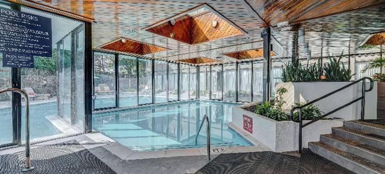 亚特兰大-玛丽埃塔希尔顿逸林酒店(DoubleTree by Hilton Atlanta Windy Hill Ballpark)图片