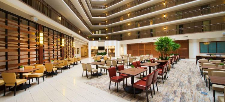 大使套房波特兰泰格德(Embassy Suites by Hilton Portland Tigard)图片