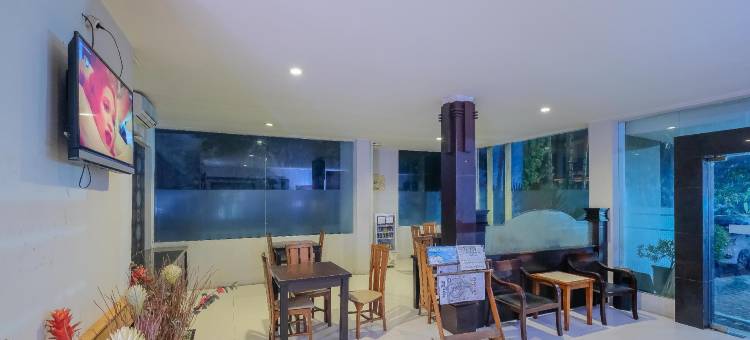 红多兹Plus酒店-近UIN班贾尔马辛(RedDoorz Plus Near Uin Banjarmasin)图片