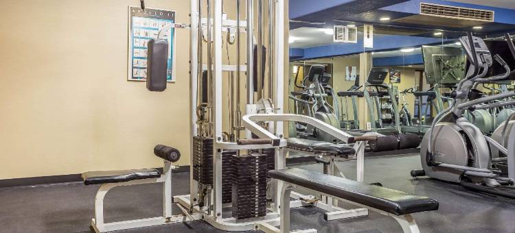 舒适套房酒店-诺克斯维尔西(Comfort Inn &amp; Suites Knoxville West)图片