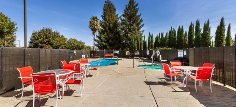 迪克森6号汽车旅馆(Motel 6 Dixon, CA)图片