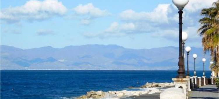 Stunning Home in Saline Ioniche图片