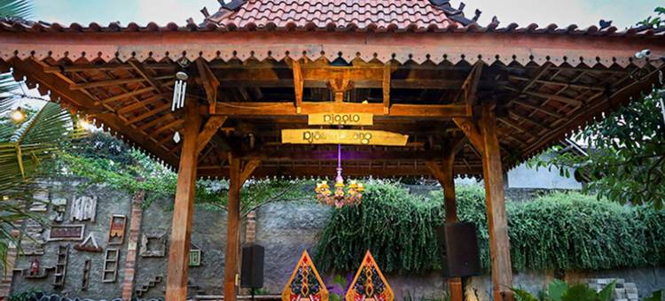Djoglo Djatimalang Hotel Blitar图片