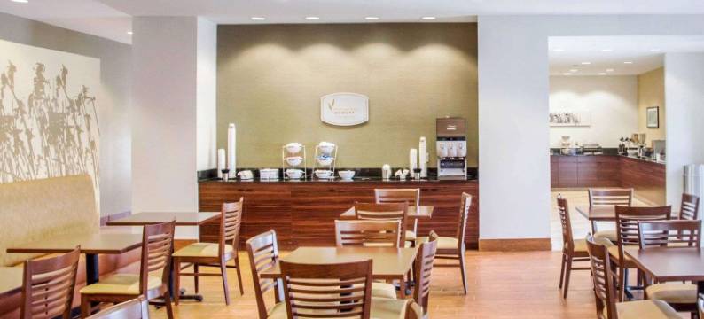 帕克斯堡舒眠酒店(Sleep Inn & Suites Parkersburg)图片