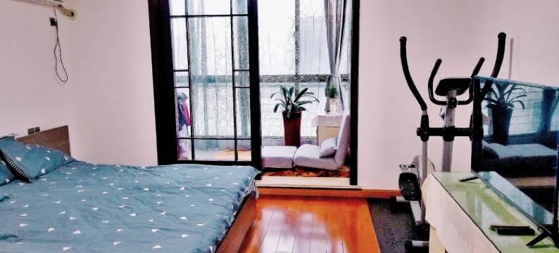 陪君看夕阳公寓(天目路分店)图片