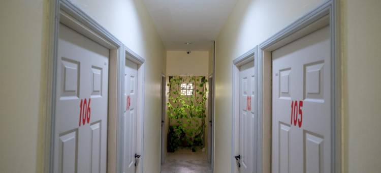 近北加浪岸收费站出口红多兹酒店(RedDoorz Near Exit Tol Pekalongan)图片