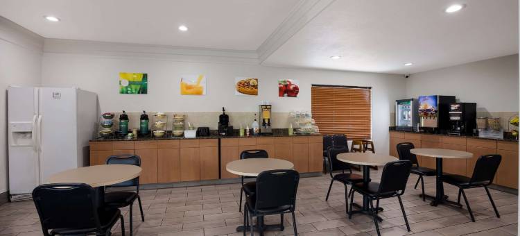 塔拉哈西大学附近凯艺酒店(Quality Inn Tallahassee Near University)图片