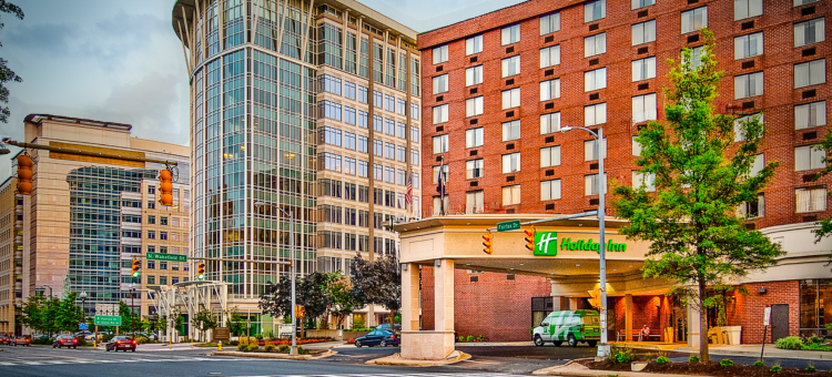 Holiday Inn 阿灵顿的AT巴尔斯顿(Holiday Inn Arlington at Ballston)图片