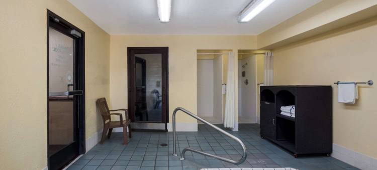 梅德福机场品质套房酒店(Quality Inn & Suites Medford Airport)图片