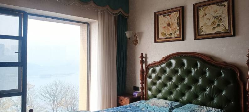 芯若姐姐的领地国际公馆翡翠国际民宿(翡翠路分店)图片