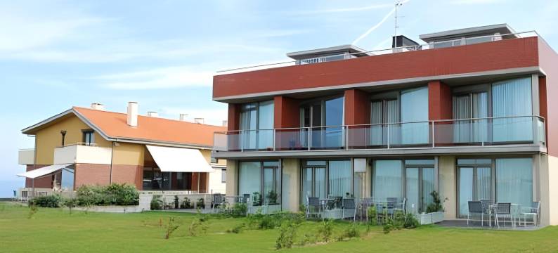 波蒂奥普拉亚公寓(Apartamentos Playa de Portio)图片