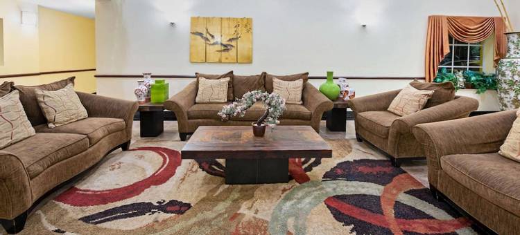 皮尔斯堡拉昆塔温德姆套房酒店(La Quinta Inn & Suites by Wyndham Ft. Pierce)图片