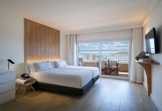 Innside by Meliá Wave Calviá Hotel Overview