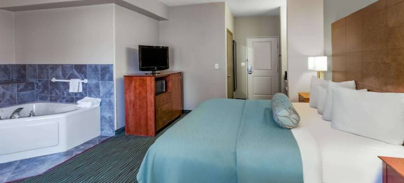 德梅因机场美吟温德姆酒店(AmericInn by Wyndham des Moines Airport)图片