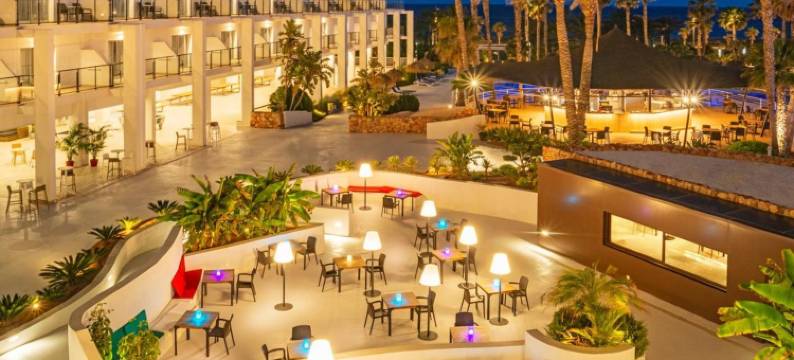 卡波加达花园酒店(Hotel Cabogata Jardín)图片