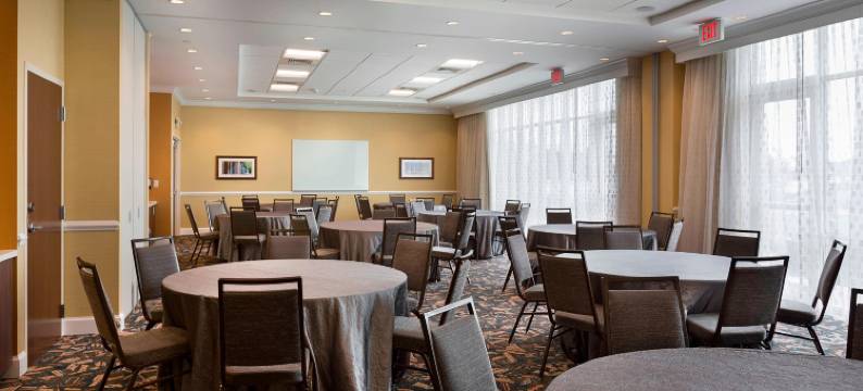 岩石丘万枫酒店及套房(Fairfield Inn & Suites Rock Hill)图片