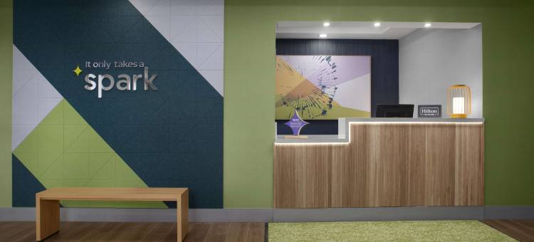 迈阿密多拉希尔顿spark酒店(Spark by Hilton Miami Doral)图片