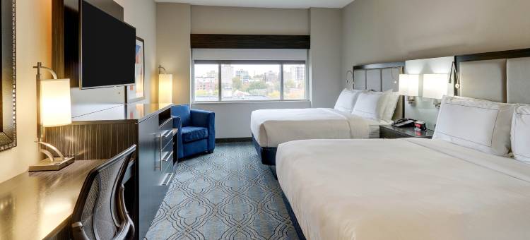 圣路易斯森林公园希尔顿逸林酒店(DoubleTree by Hilton St. Louis Forest Park)图片