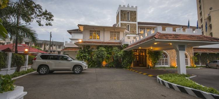 Protea Hotel Dar es Salaam Courtyard图片