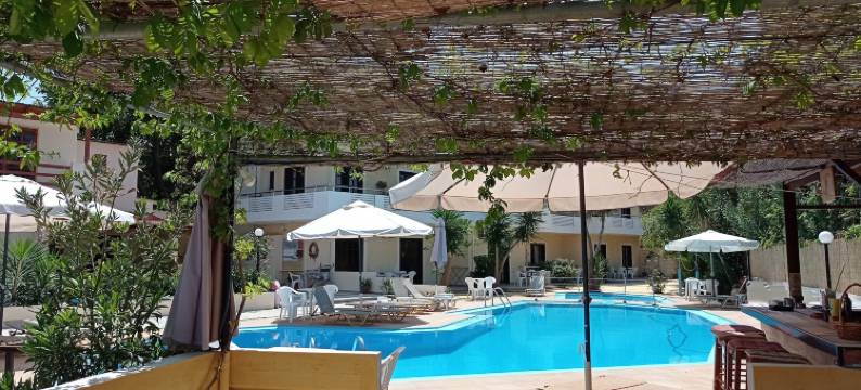 亚历山德罗斯公寓酒店(Alexandros Studios)图片